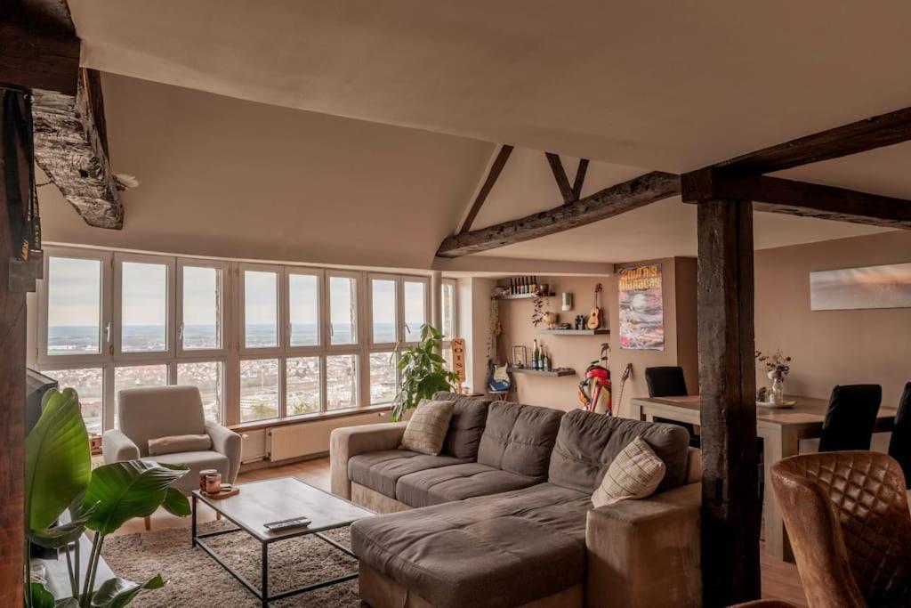 Duplex Atypique Dans La Cite Medievale Laon Exteriör bild