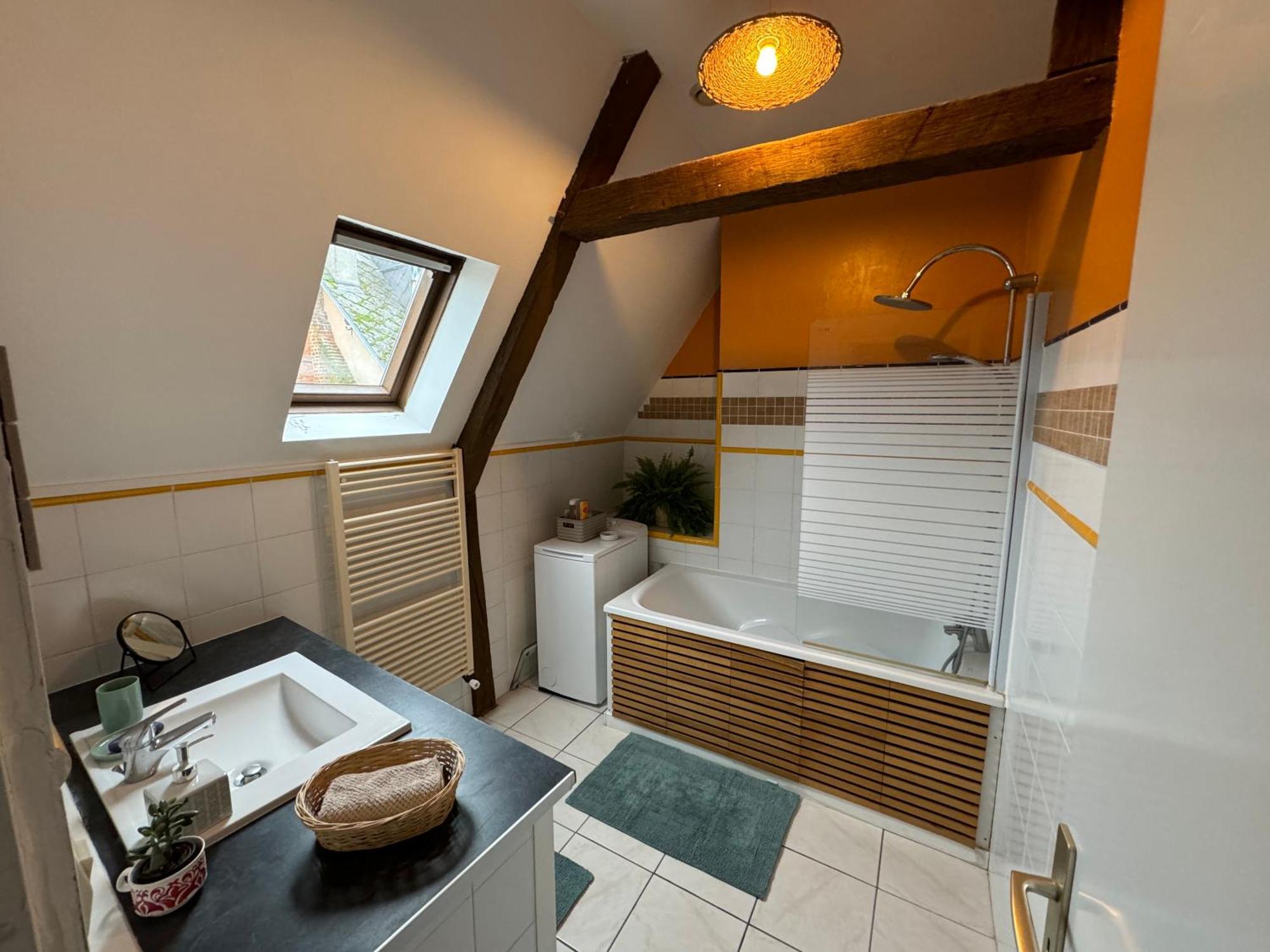 Duplex Atypique Dans La Cite Medievale Laon Exteriör bild